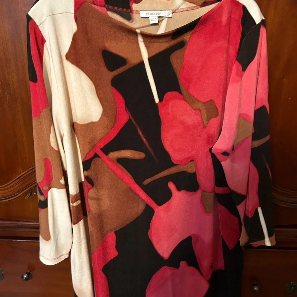 Chico's Abstract Floral Top - Picture 1 of 6